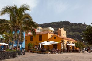 Puerto de Tazacorte • Restaurants