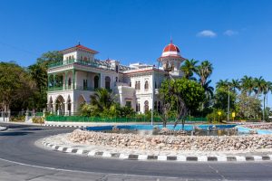 Palacio de Valle: Historische Prunkvilla an der Punta Gorda, Cienfuegos, UNESCO Weltkulturerbe, Kuba