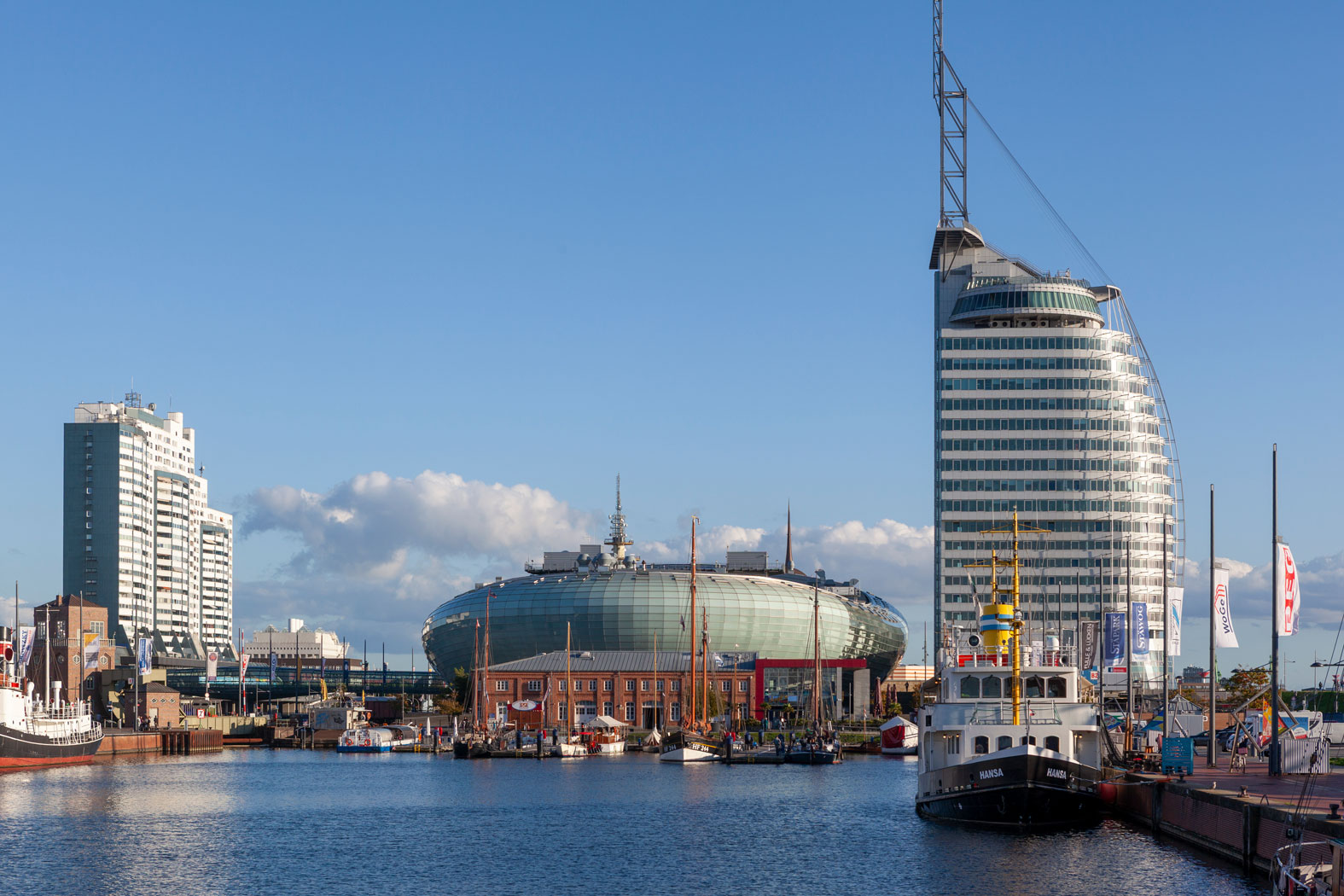 Bremerhaven, Atlantic Hotel Sail City, Klimahaus, Freie Hansestadt Bremen, Deutschland