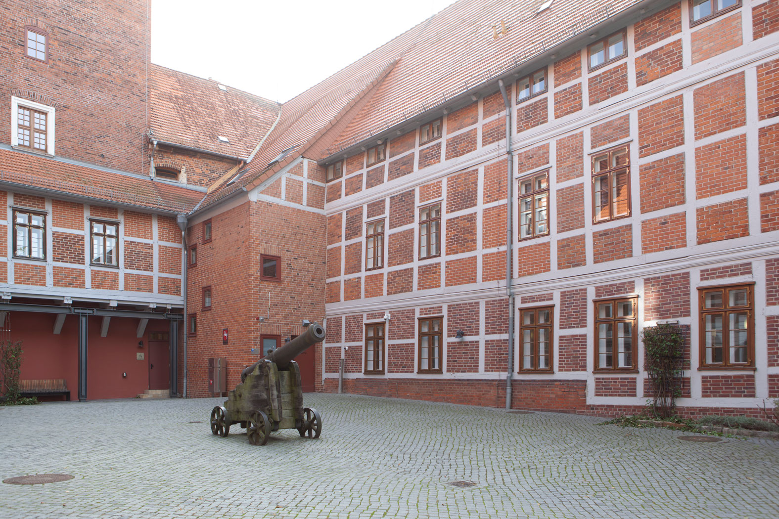 Winsen an der Luhe, Schloss Winsen, Innenhof, Niedersachsen